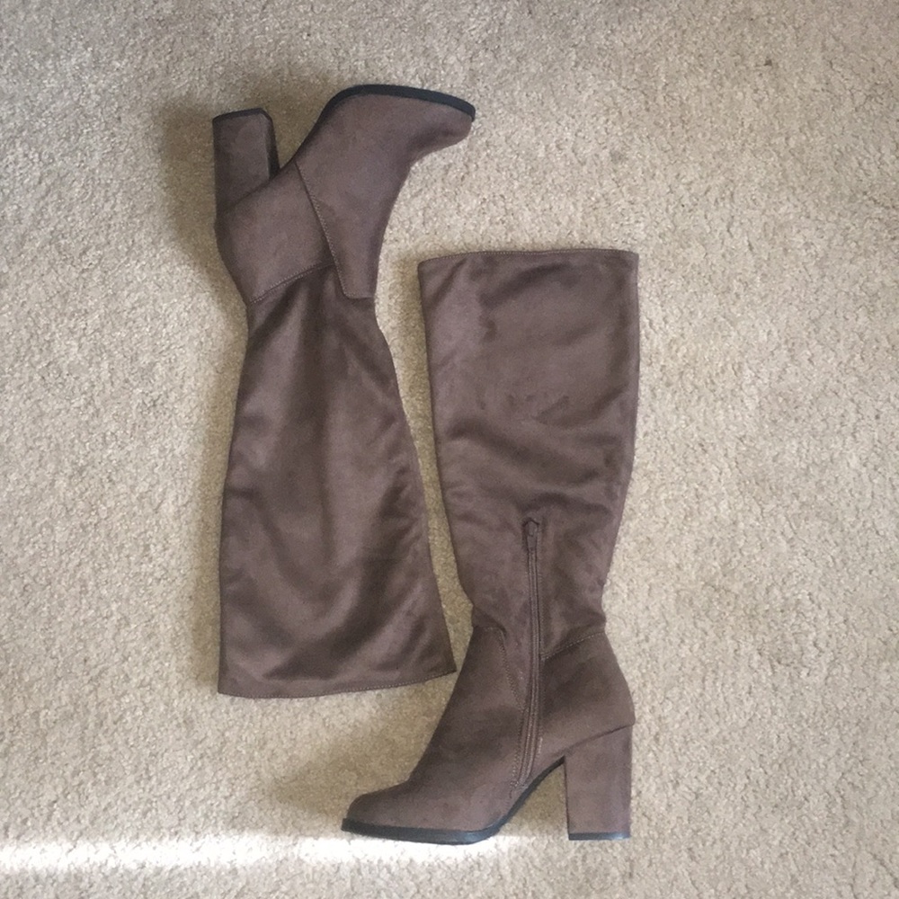 knee high boots